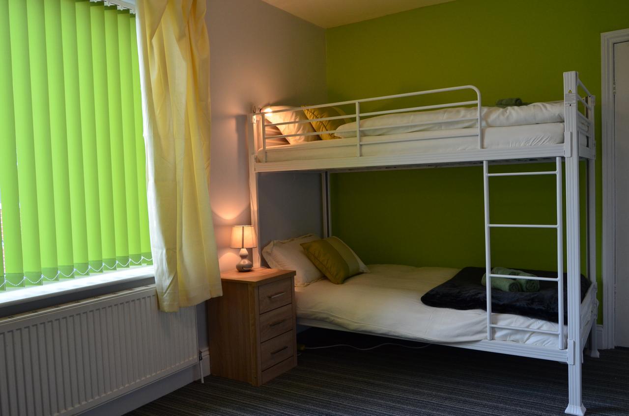 Old Trafford Bed & Breakfast 2*