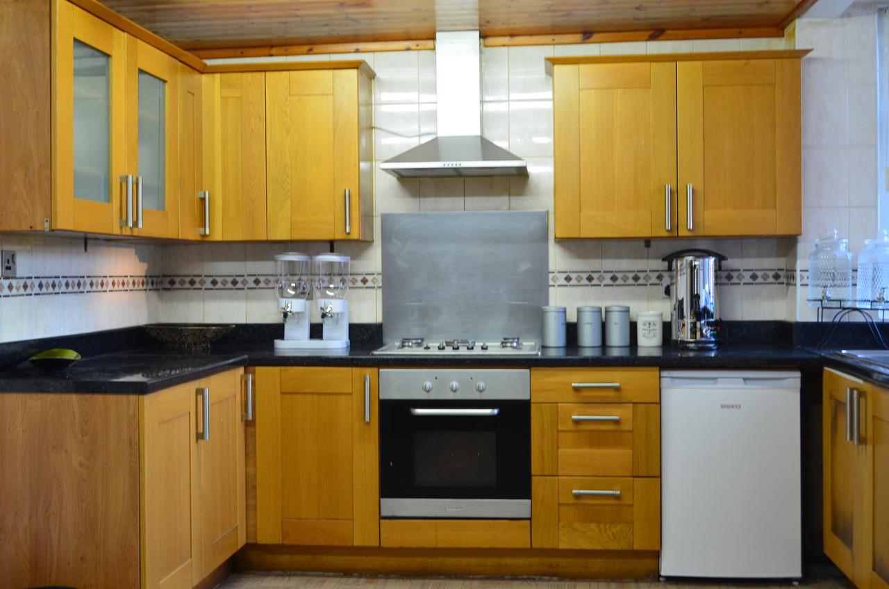 Old Trafford Bed & Breakfast 2*